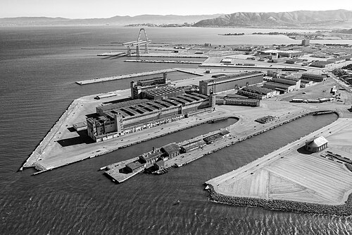 Hunters Point Naval Shipyard
